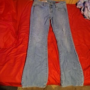 Low rise jeans